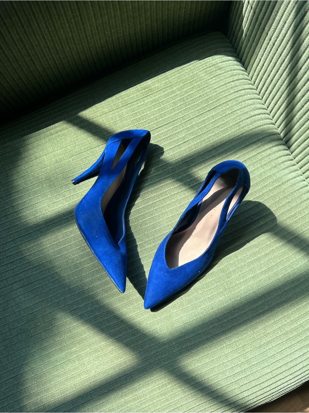 ZARA Blue suede pointed toe pumps